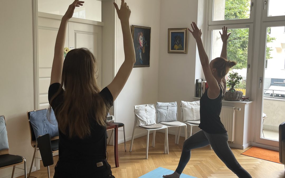 Yoga bei Helping-Hands